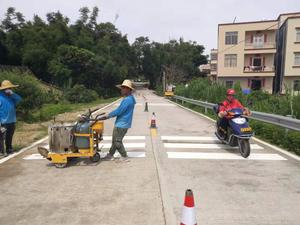 阳江市三甲镇道路减速带施工案例